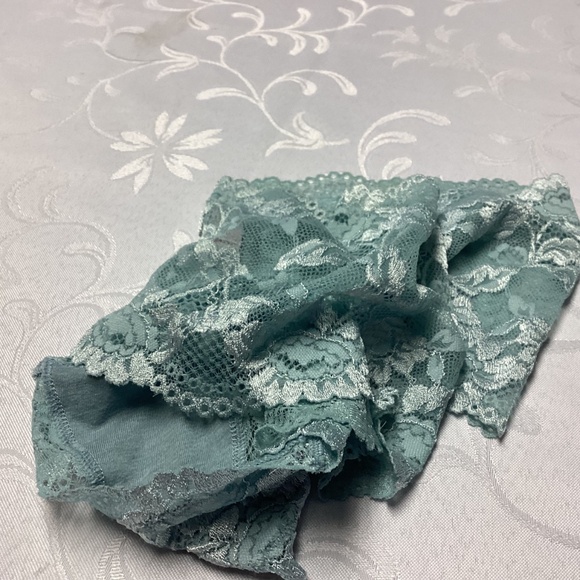 Victoria’s Secret lace boy shorts POWDER BLUE SMALL. NEW - Picture 5 of 7
